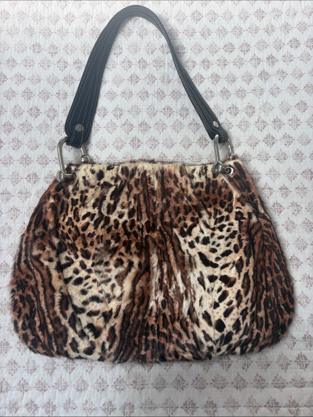 Vintage Calf Hair Leopard Print
Shoulder Bag made in Italy
